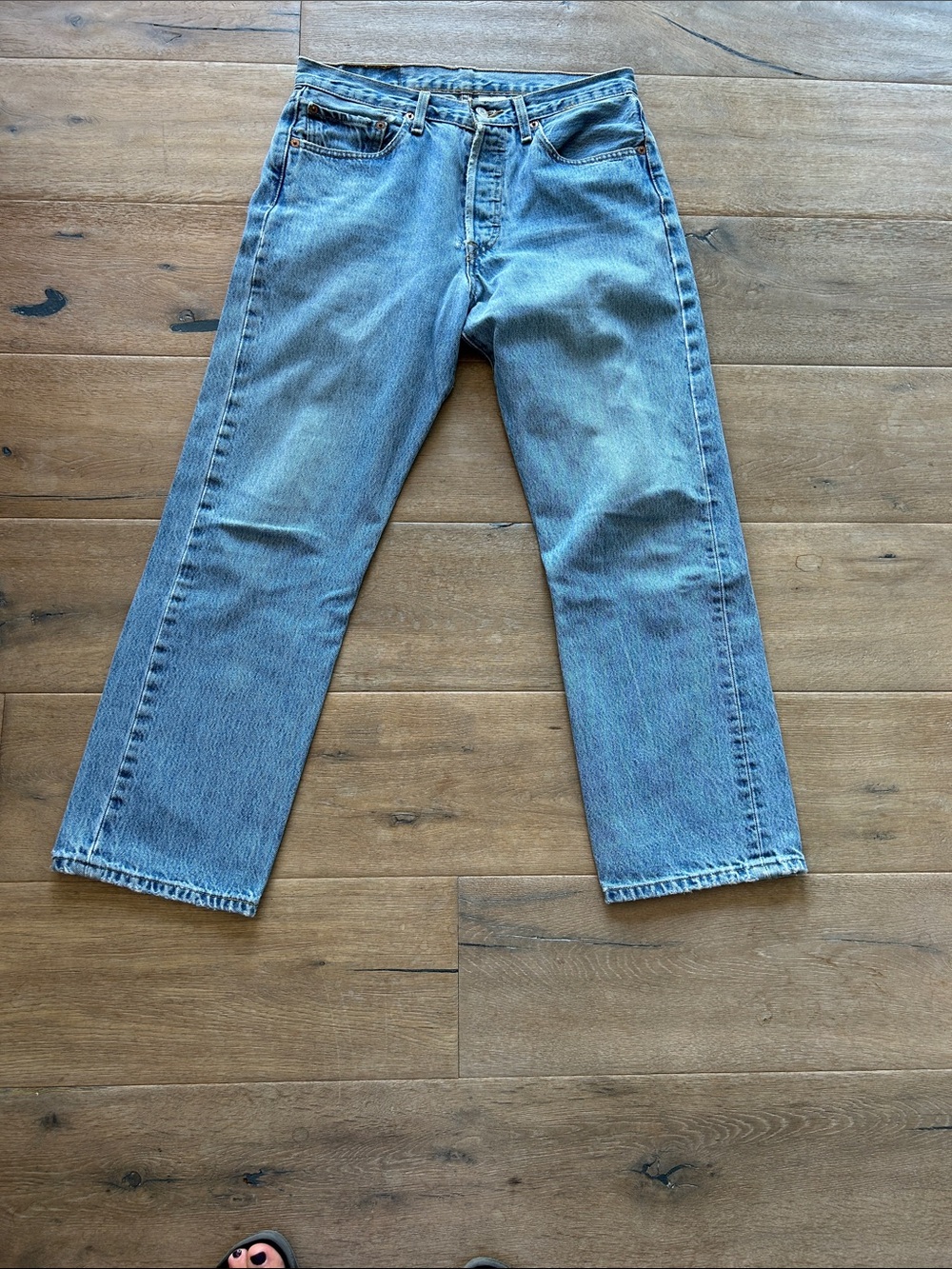 Levi's Men’s Straight Jeans in Faded Blue Denim